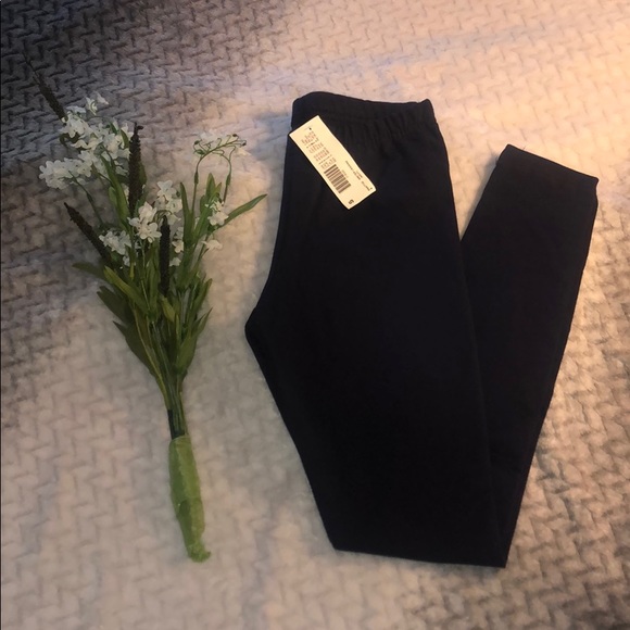 American Apparel Pants - NWT American Apparel navy blue leggings